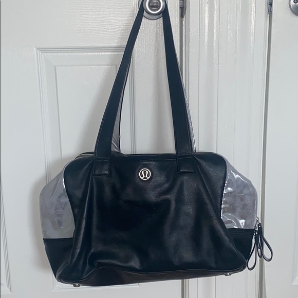 LULULEMON BLACK & SILVER GYM BAG- Laundry bag too!